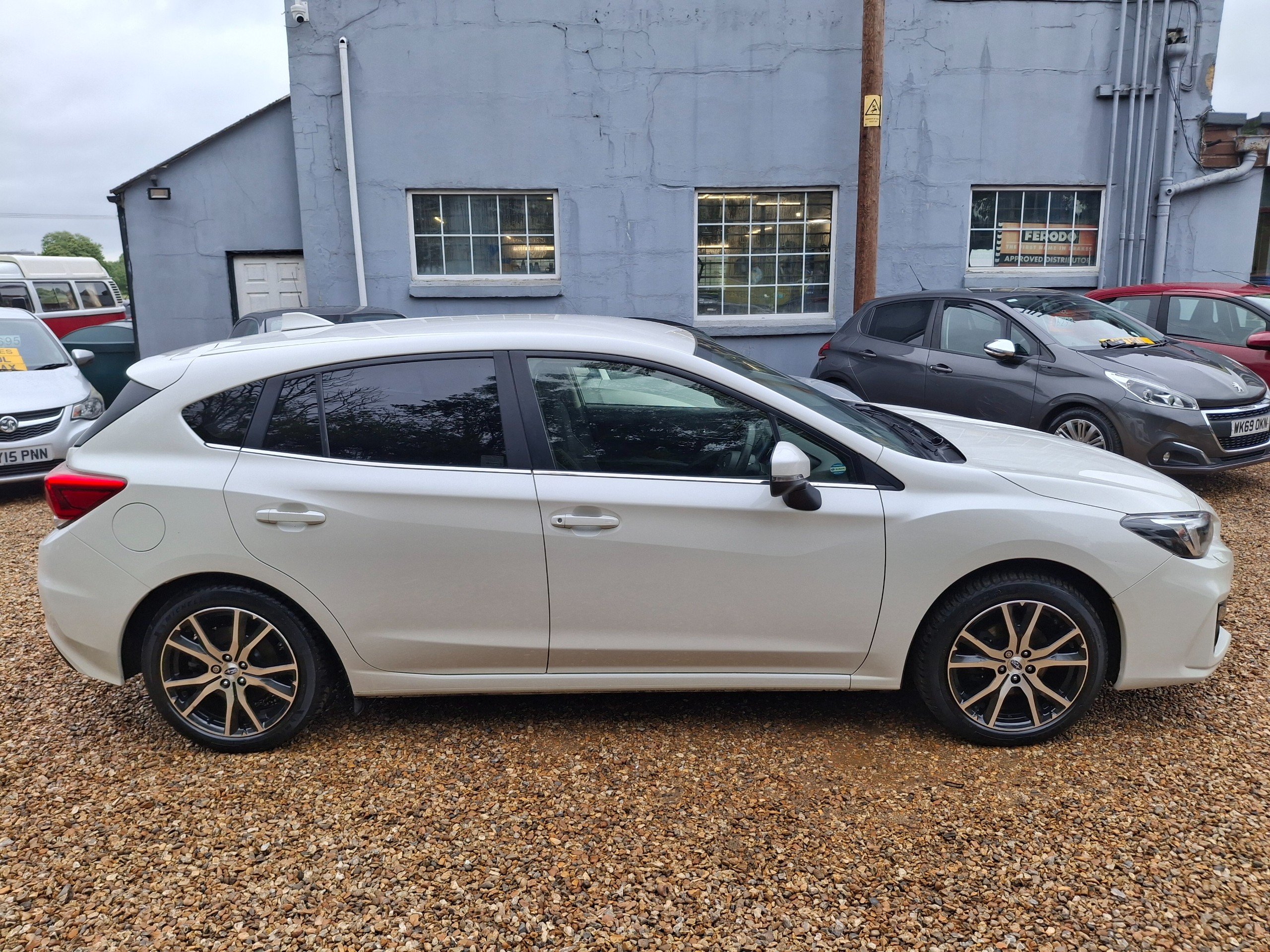 SUBARU IMPREZA 1.6I SE HATCHBACK 5DR PETROL LINEARTRONIC 4WD EURO 6 S S 114...